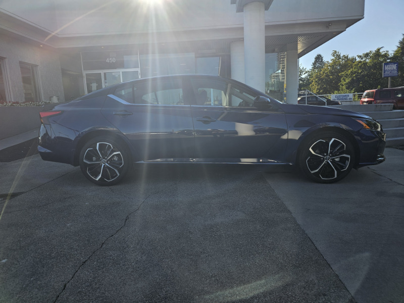 Nissan Altima 2024