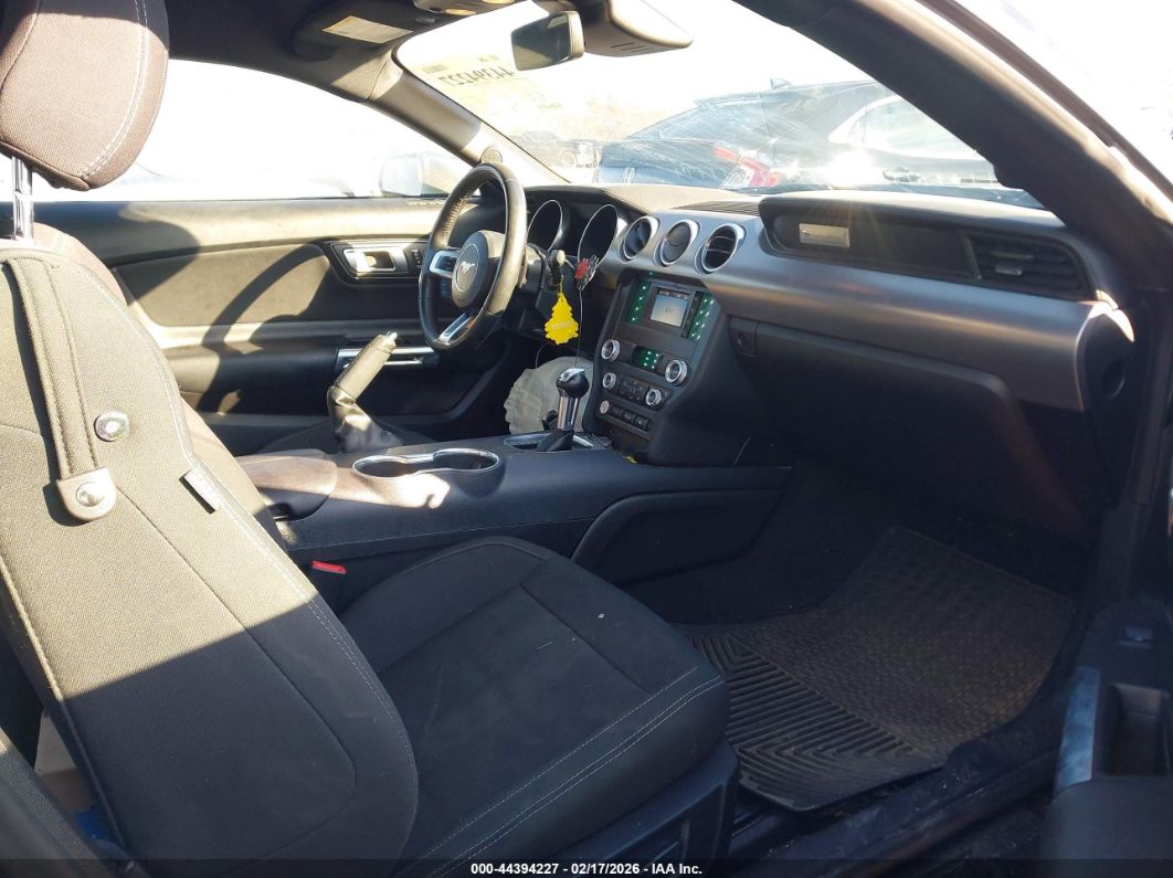 Ford Mustang 2021
