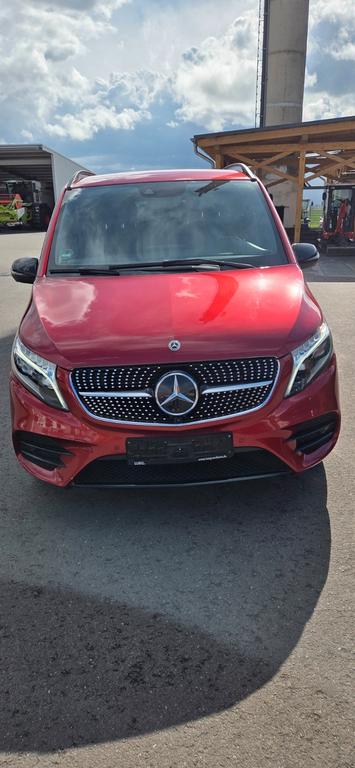 Mercedes-Benz V 300 2022