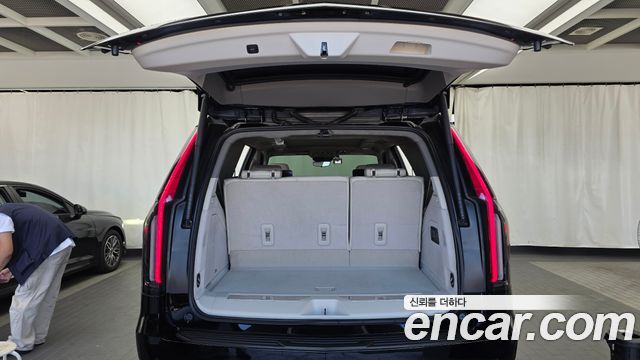 Cadillac Escalade 2023