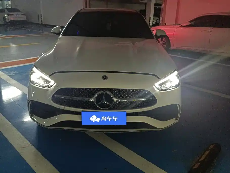 Mercedes-Benz C-Класс 2025
