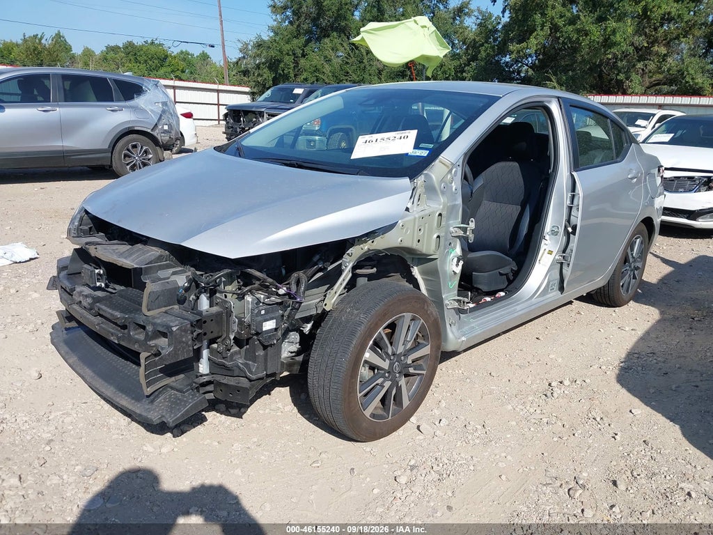 Nissan Versa 2025