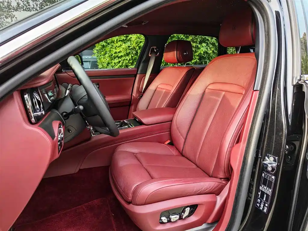 Rolls-Royce Ghost 2022