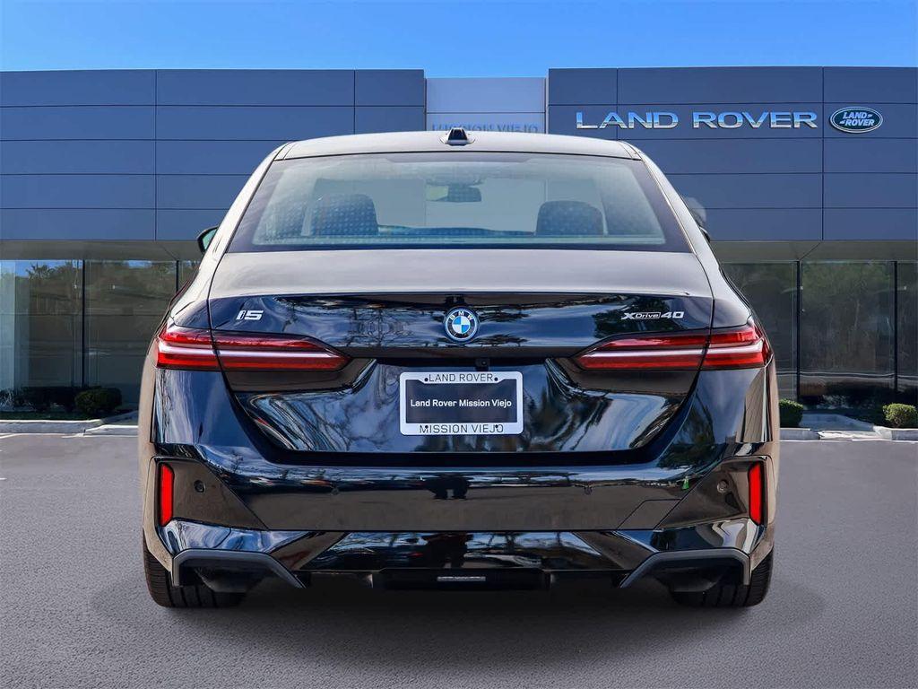 BMW i5 2025