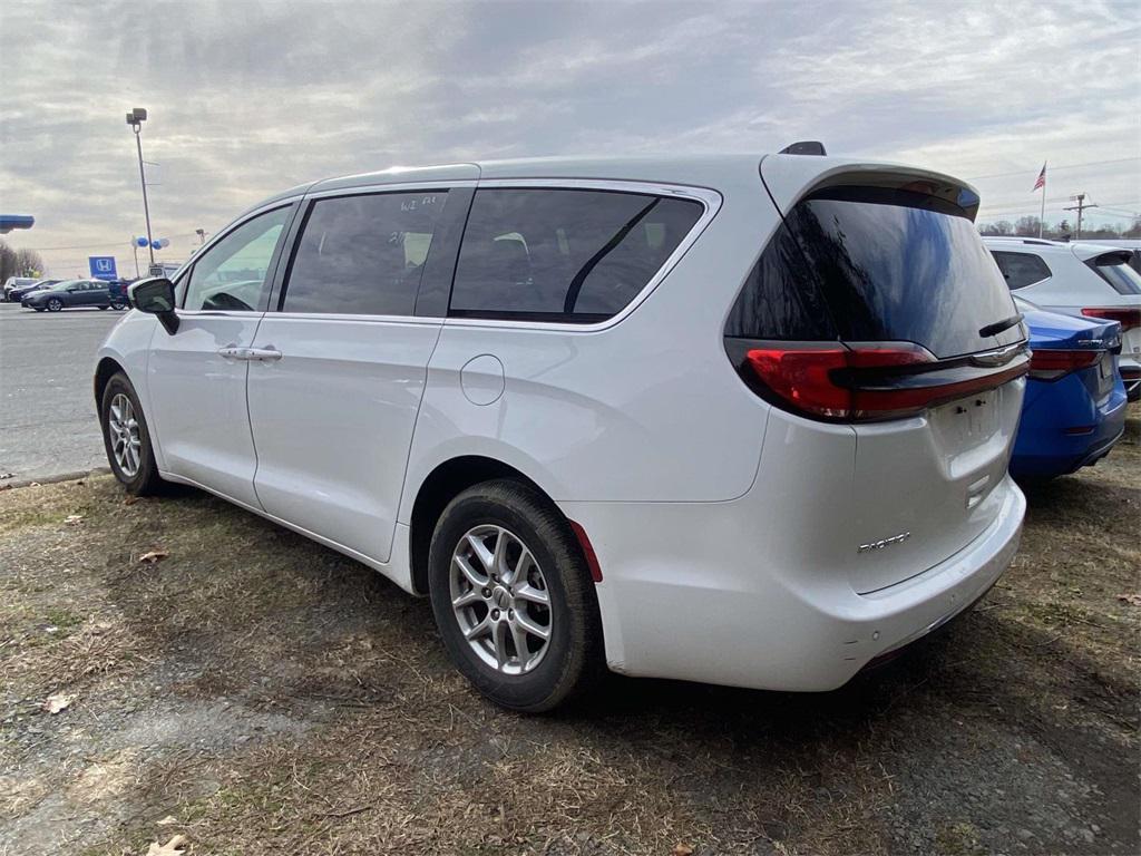 Chrysler Pacifica 2023