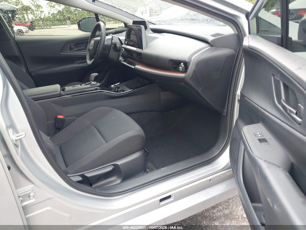 Toyota Prius 2026