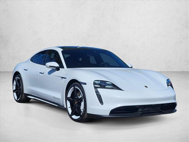 Porsche Taycan 2021