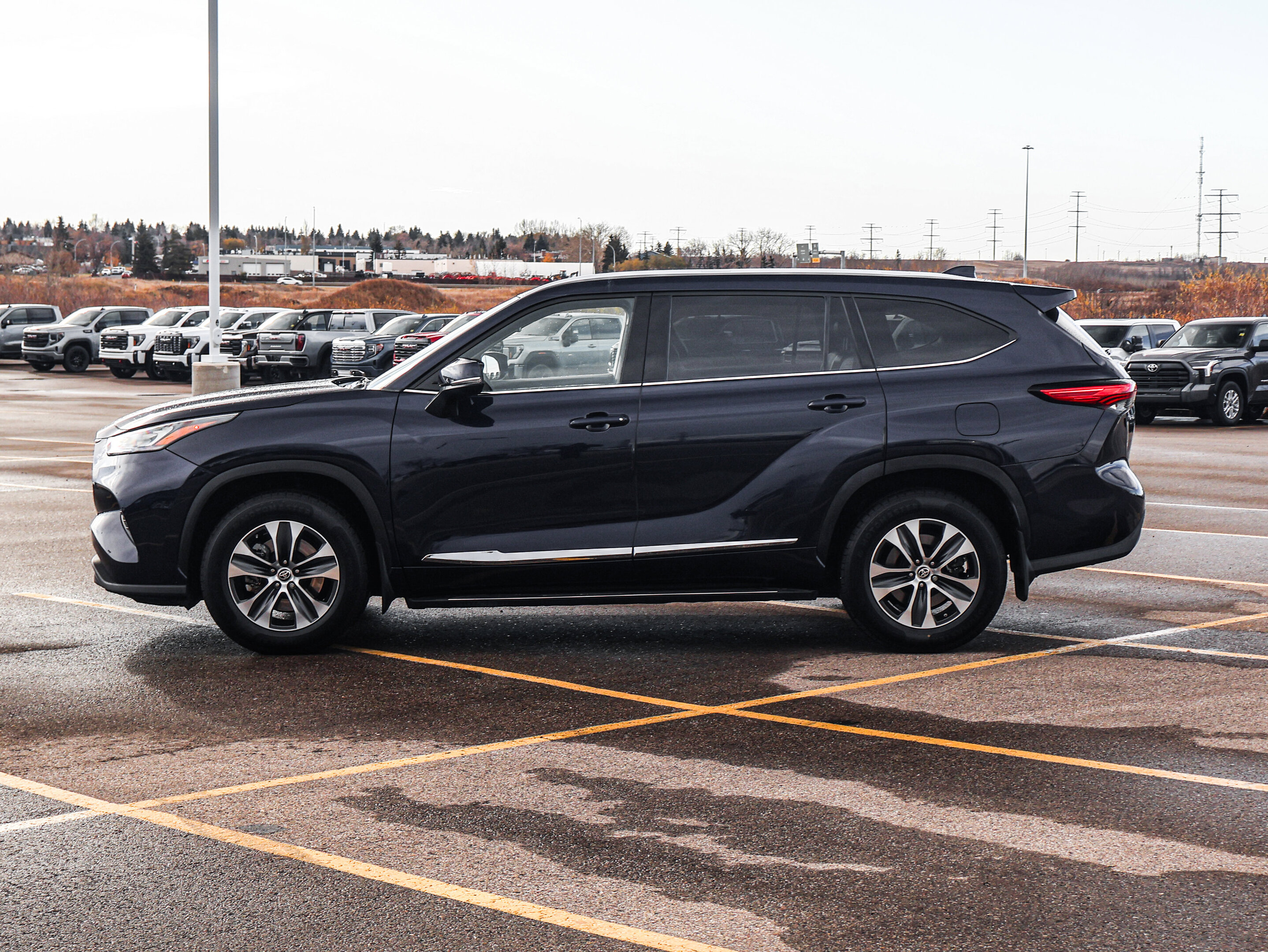 Toyota Highlander 2021