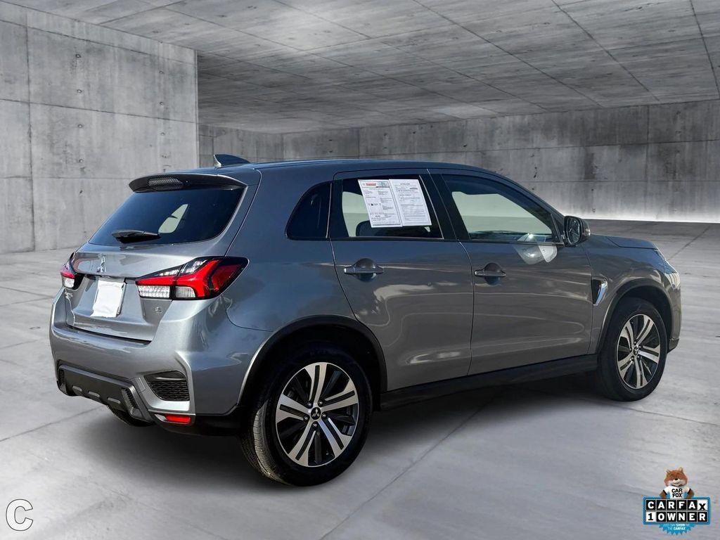 Mitsubishi Outlander Sport 2024