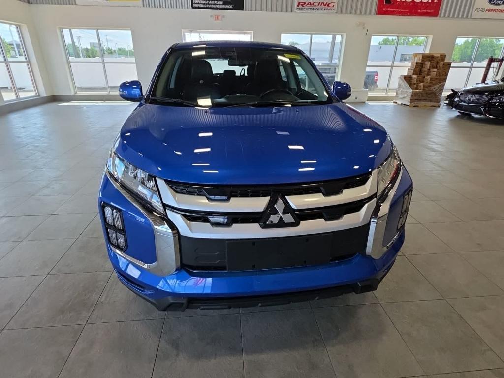 Mitsubishi Outlander Sport 2024