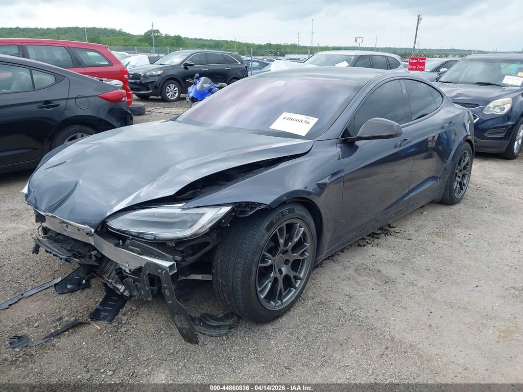 Tesla Model S 2021