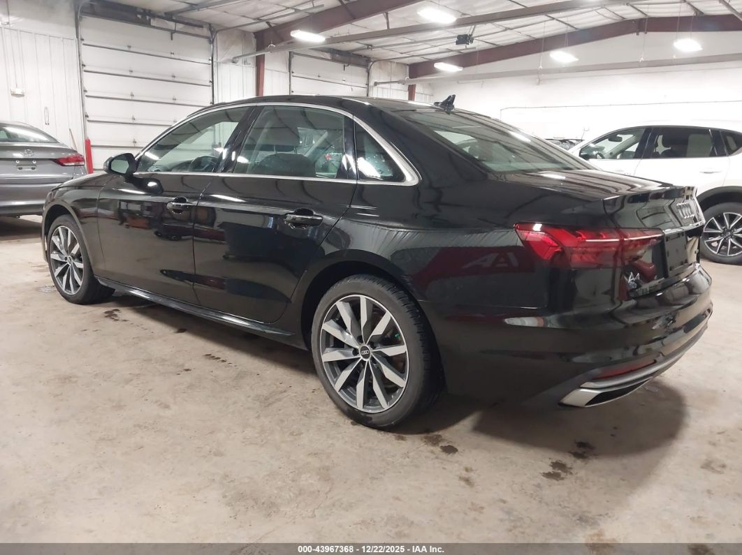 Audi A4 2021