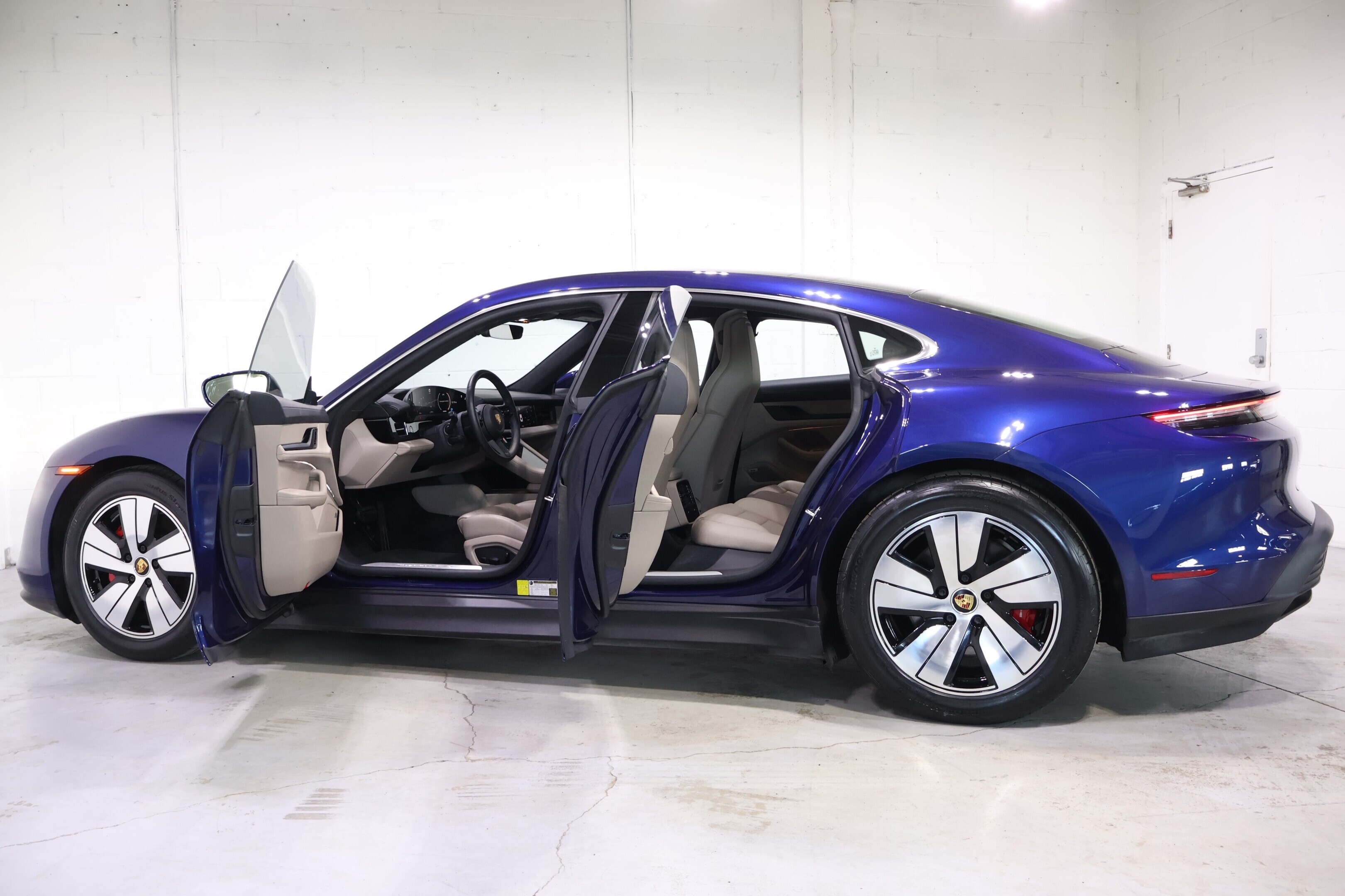 Porsche Taycan 2020