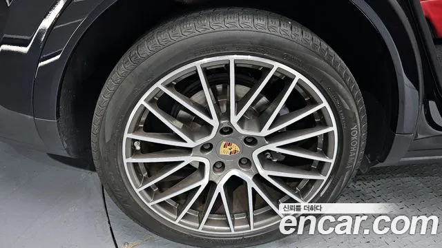 Porsche Cayenne 2020
