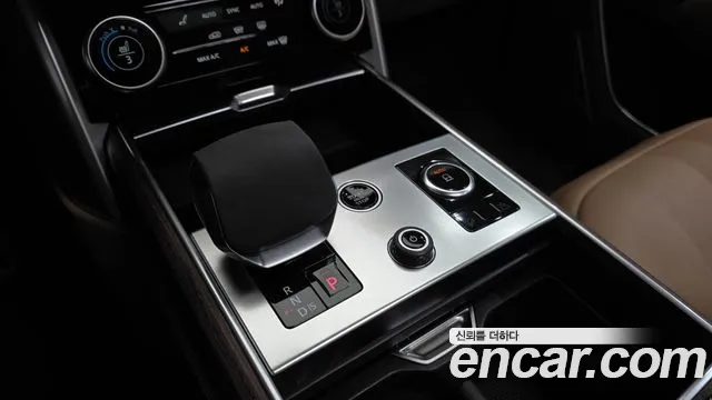 Land Rover Range Rover 2023