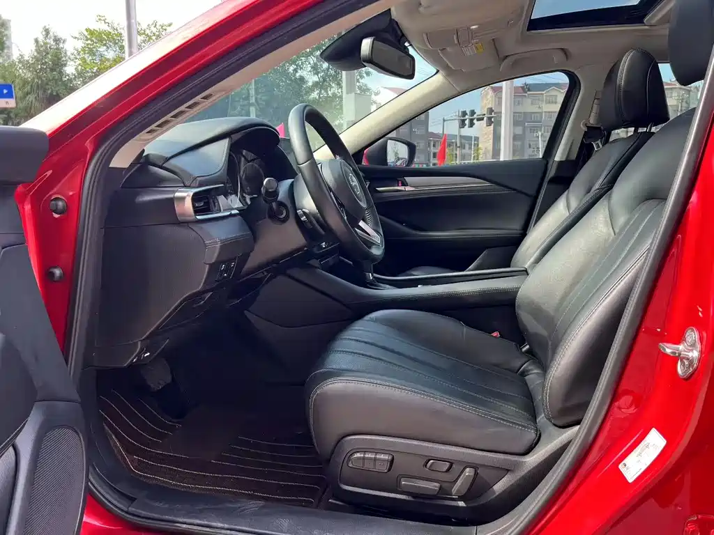 Mazda Atenza 2020