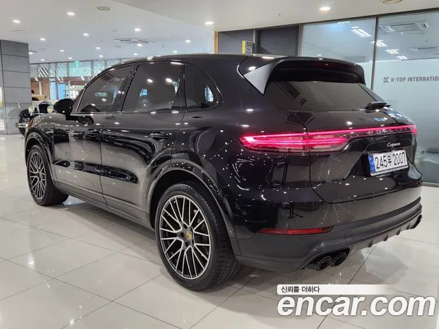 Porsche Cayenne 2020