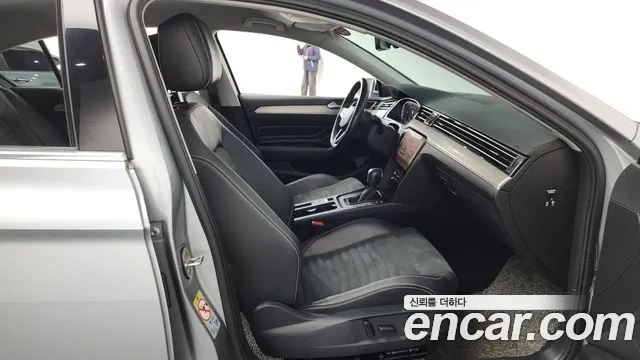 Volkswagen Passat 2022