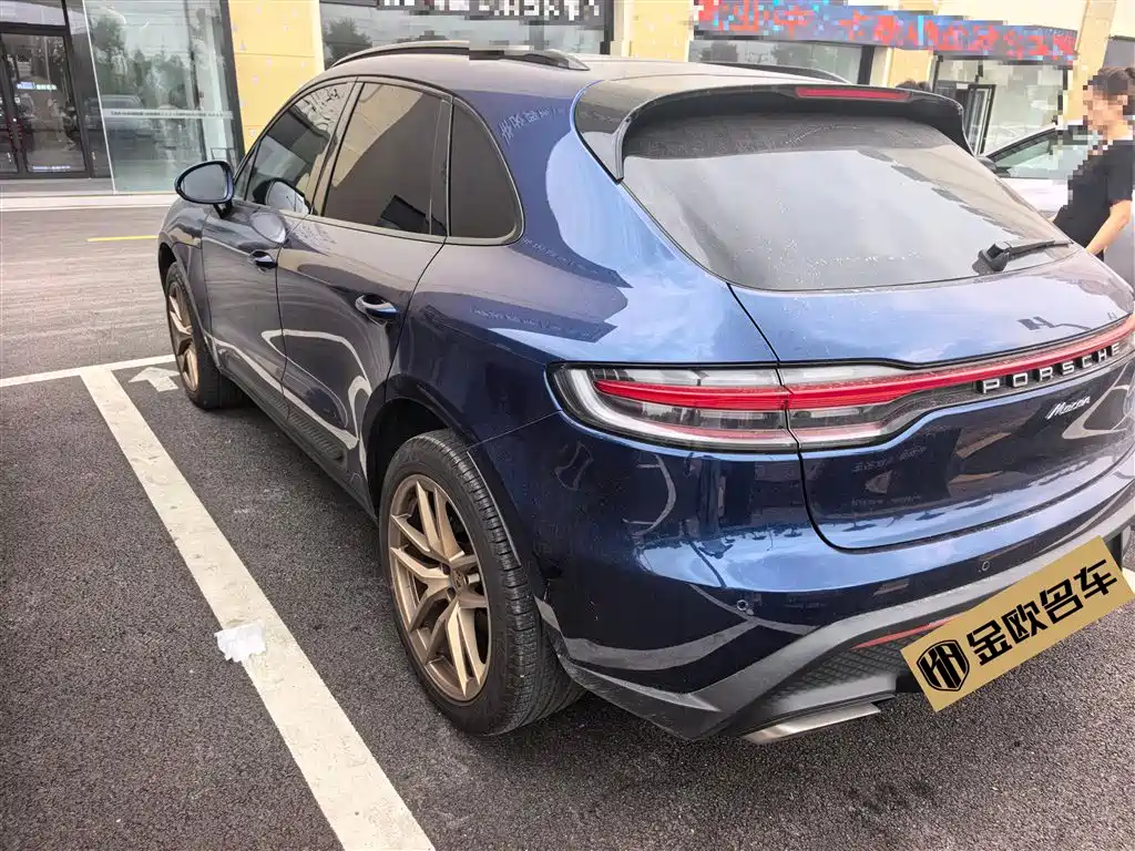 Porsche Macan 2022