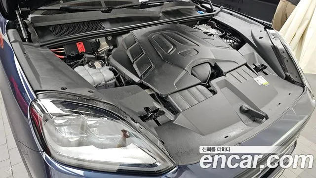 Porsche Cayenne 2023