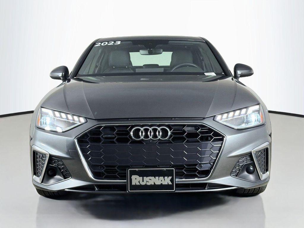 Audi A4 2023