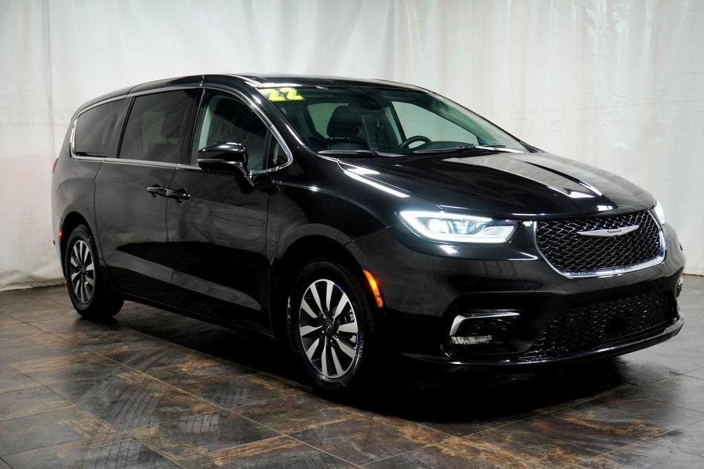 Chrysler Pacifica 2022