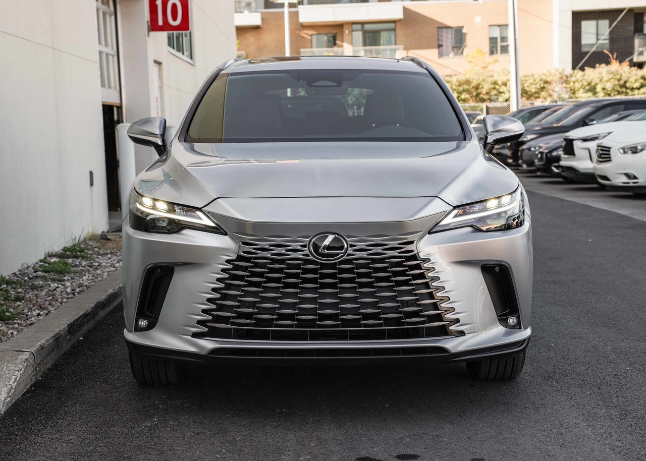 Lexus RX 2025