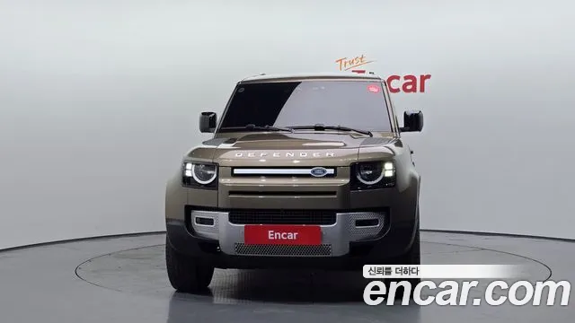 Land Rover Defender 2020