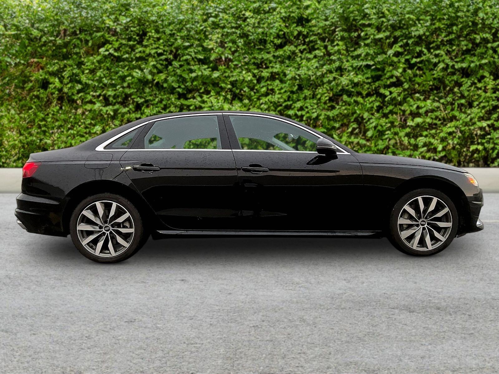 Audi A4 2023