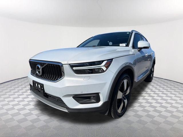 Volvo XC40 2021