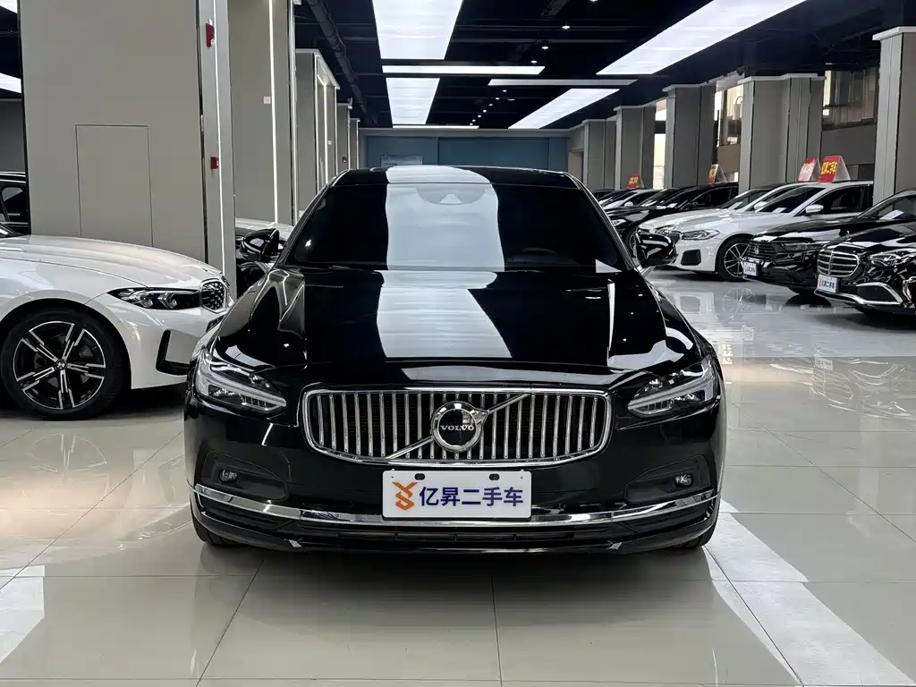 Volvo S90 2021