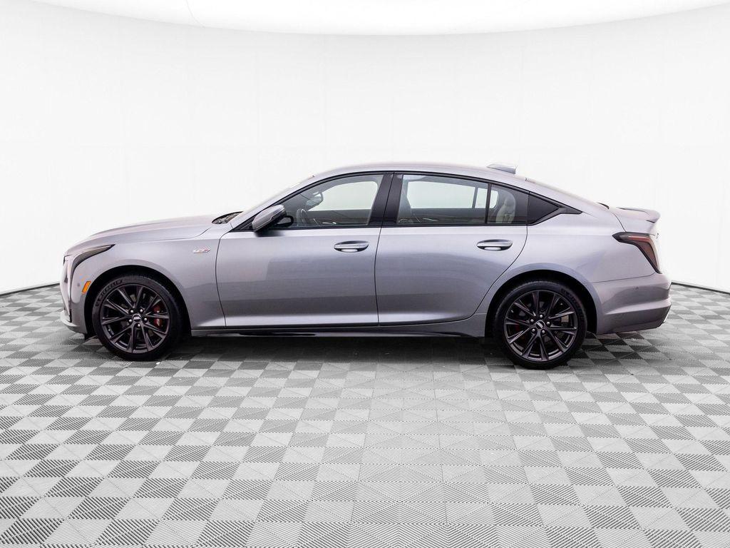 Cadillac CT5-V 2026