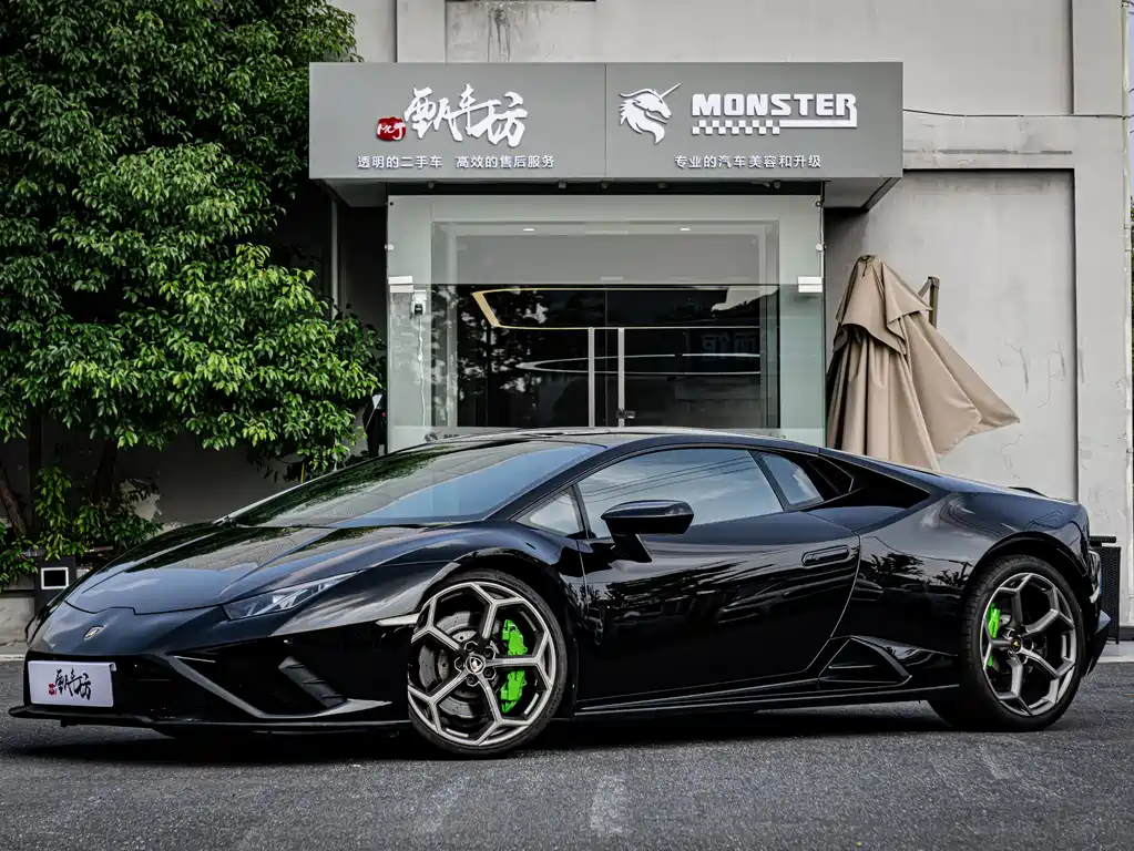 Lamborghini Huracán 2022