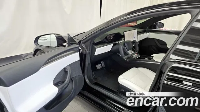 Tesla Model S 2023