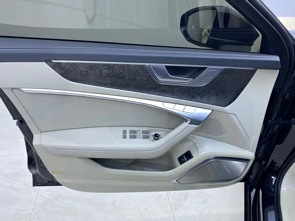 Audi A6 2023