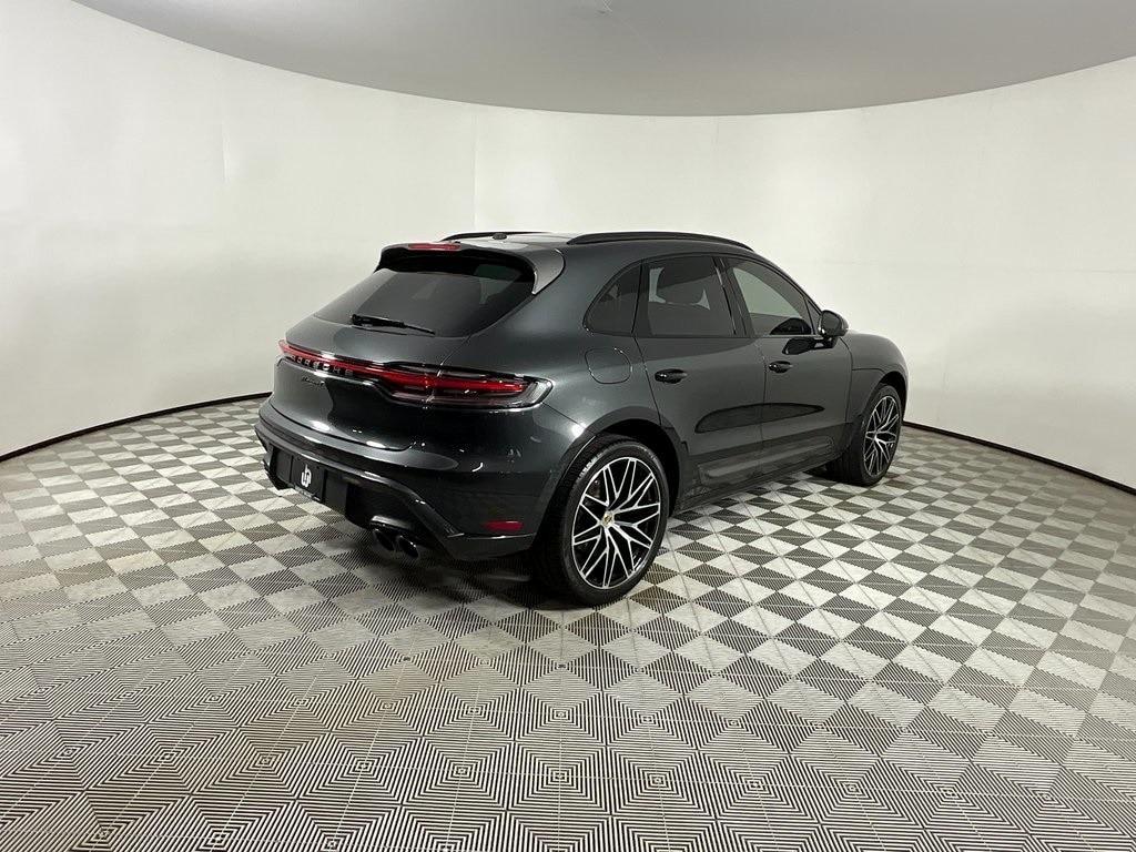Porsche Macan 2023