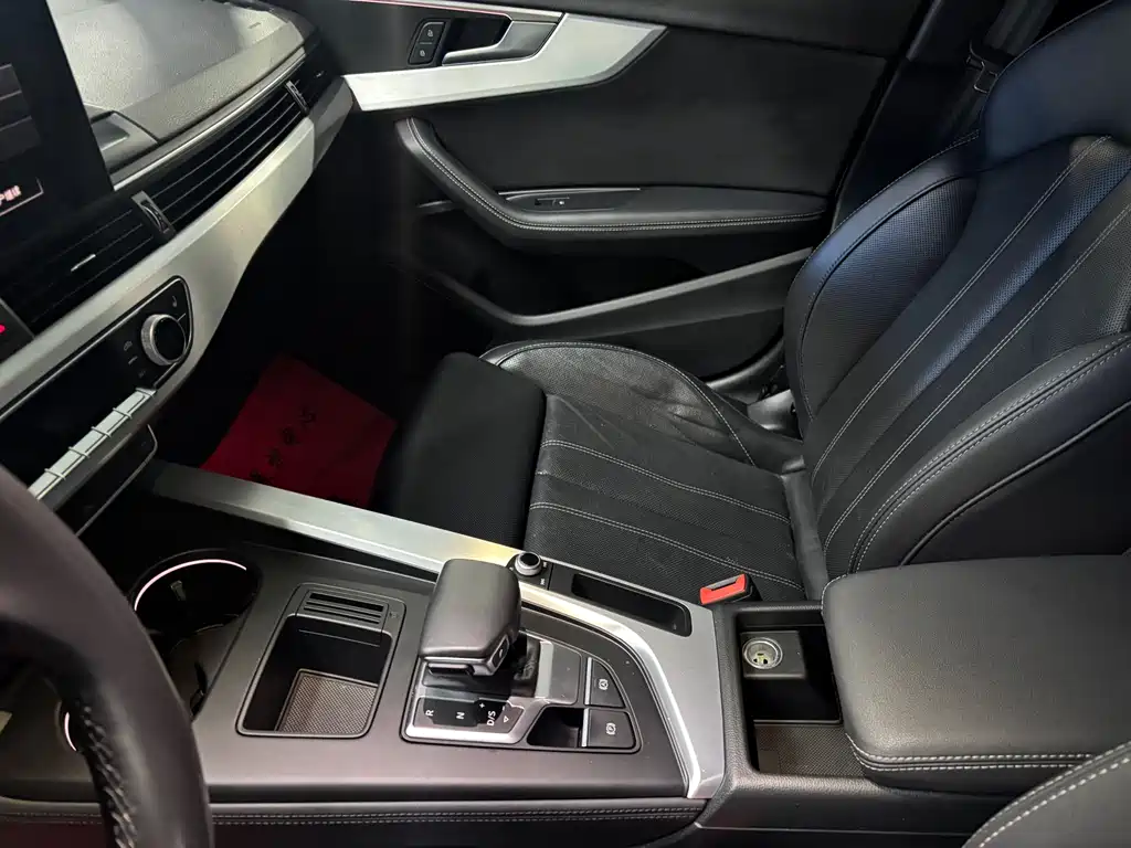 Audi A4 2022
