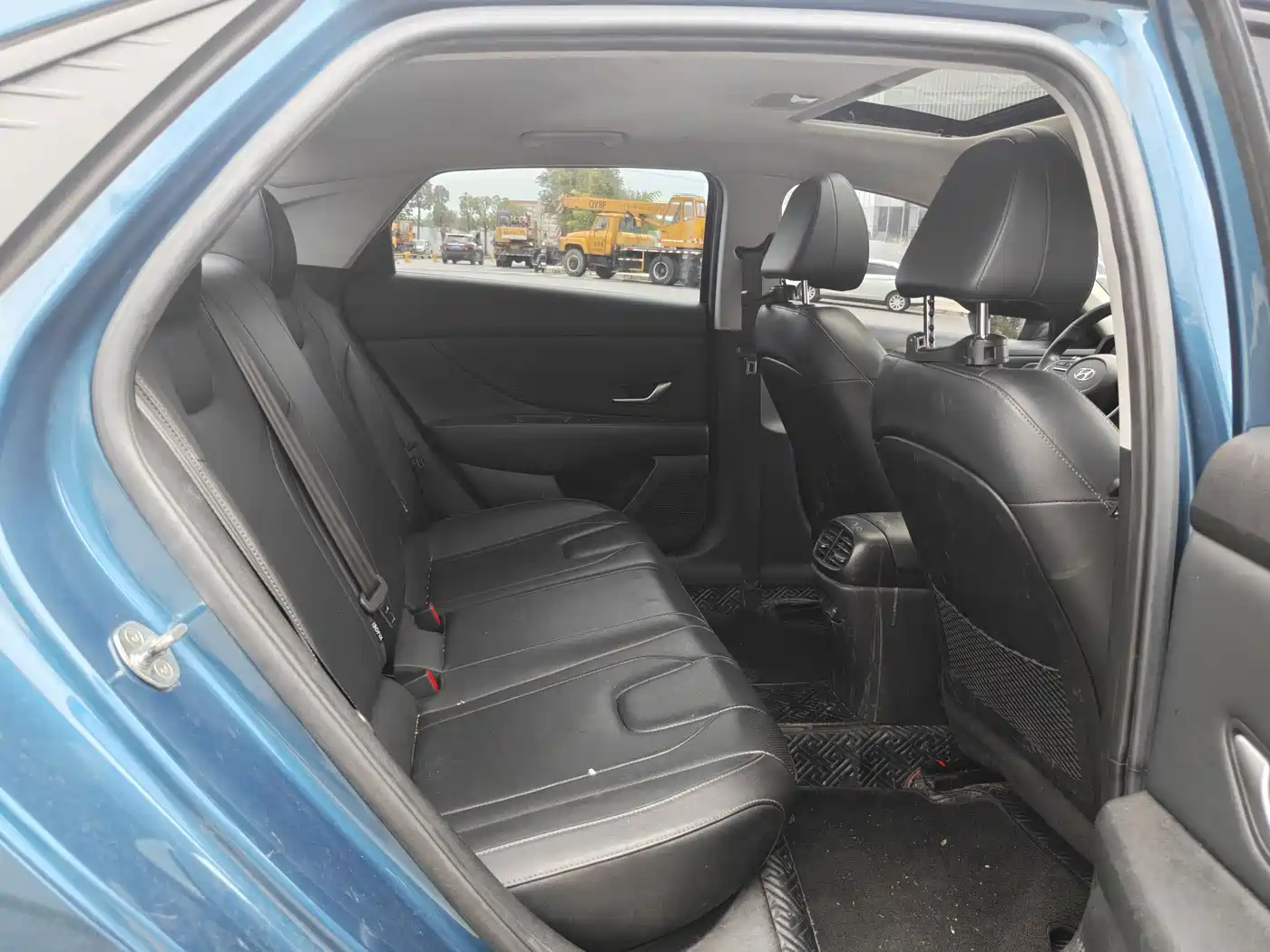 Hyundai Elantra 2022