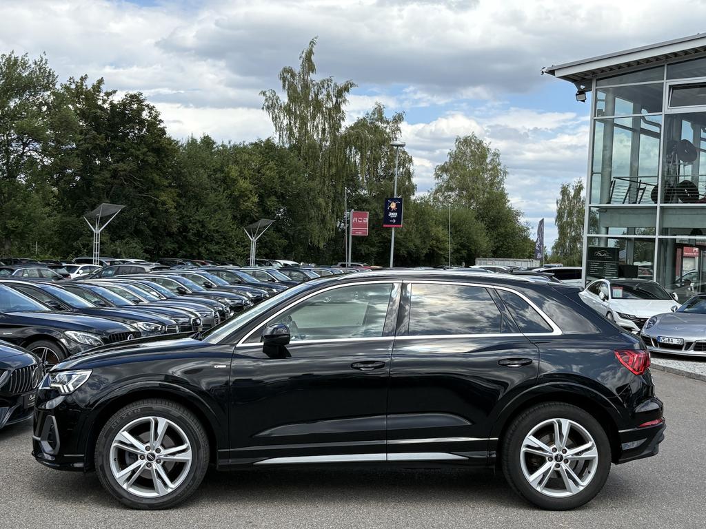 Audi Q3 2021