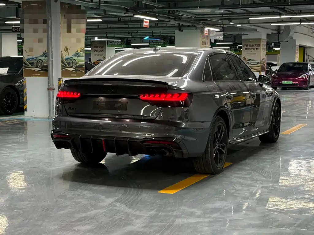 Audi A4 2022
