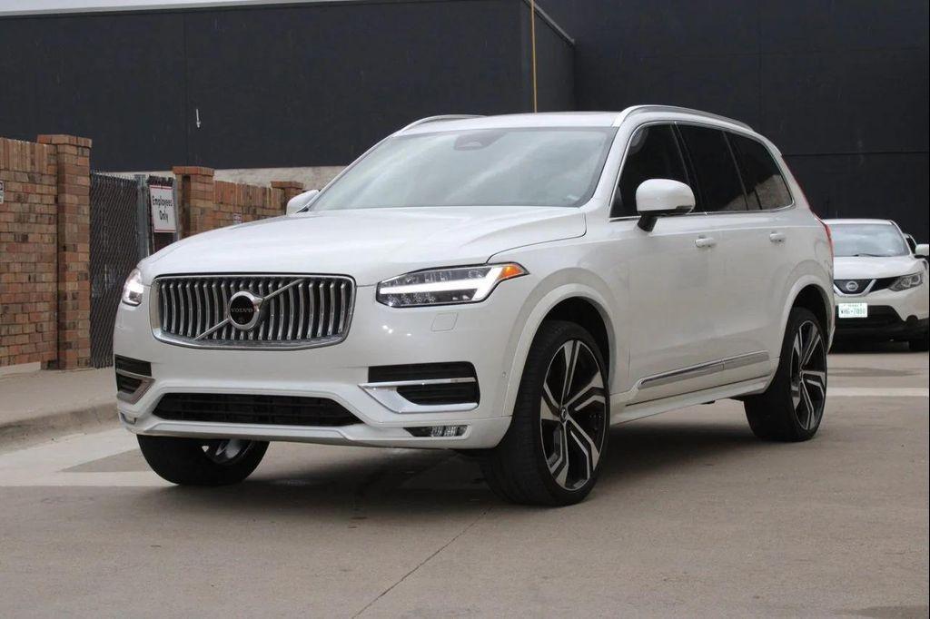 Volvo XC90 2025