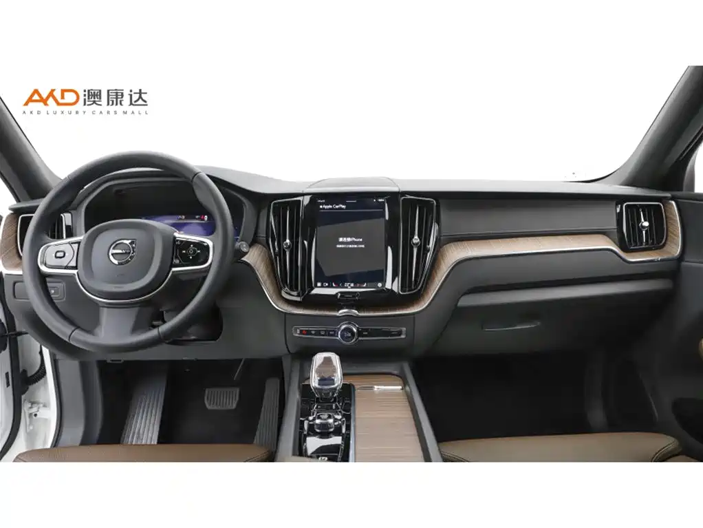 Volvo XC60 2025