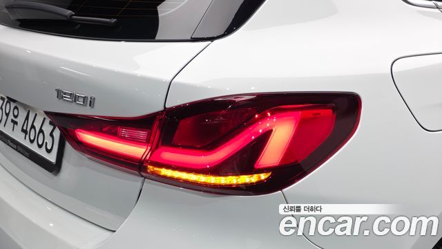 BMW 1 серии 2024