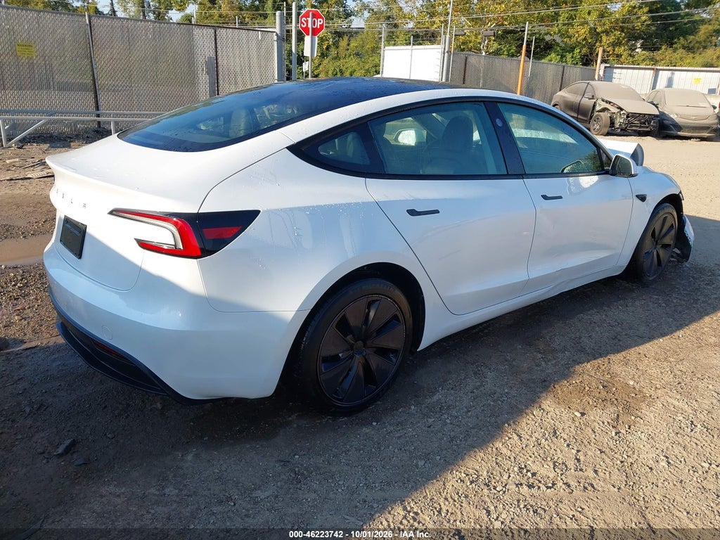 Tesla Model 3 2025