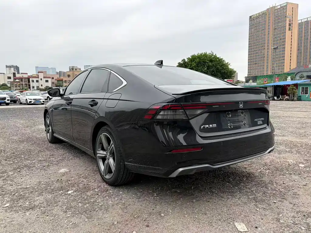 Honda Accord 2024