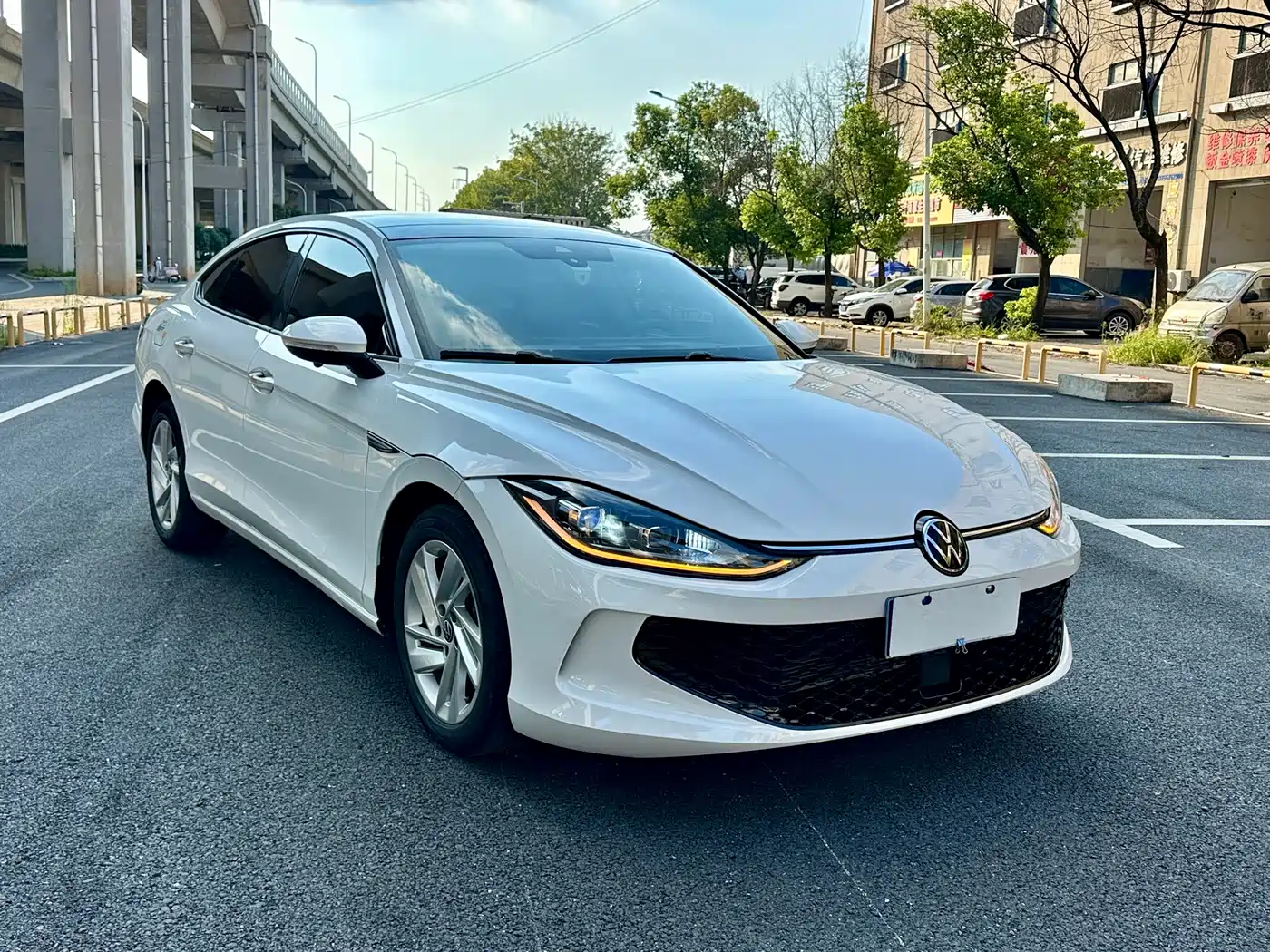 Volkswagen Lamando 2023