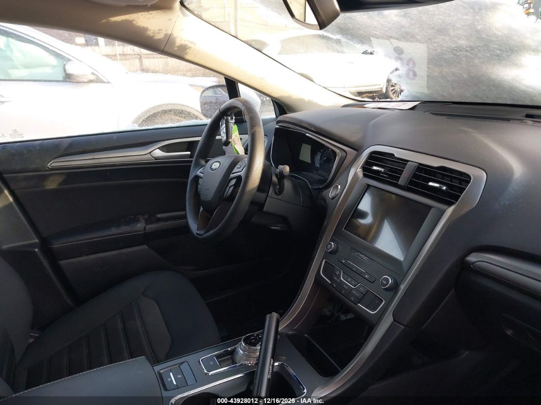 Ford Fusion 2020