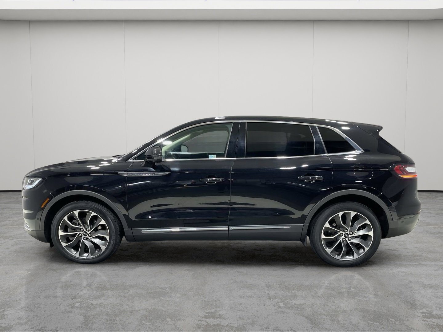 Lincoln Nautilus 2021