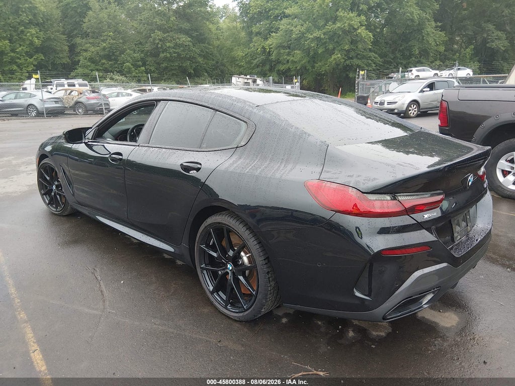 BMW 8 серии 2024