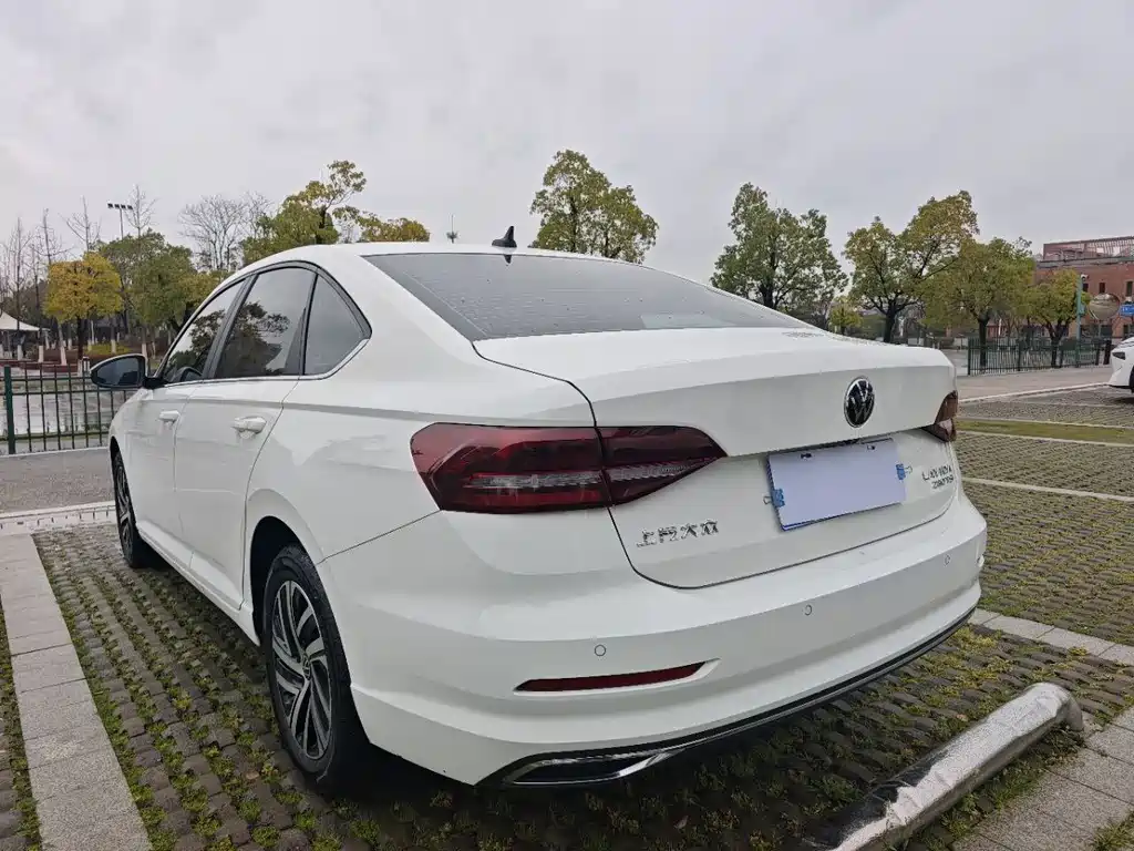 Volkswagen Lavida 2022